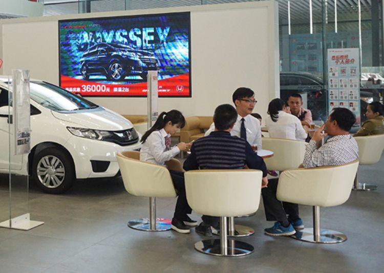 免息車貸很誘人，殊不知是4S店在挖坑給你，背后的貓膩要了解