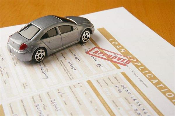 車貸逾期沒錢還了，車被扣了怎么辦？